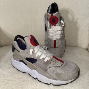 Nike Air Huarache Run Mens Size 8.5Moon Particle (Moon Landing) Suede AQ0553-200